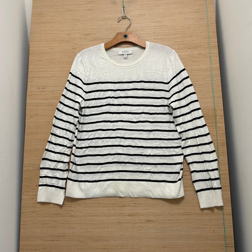 Banana Republic Forever Sweater Womens Medium Ivory Navy Blue Striped Crew Neck
